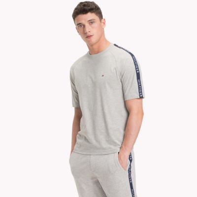 tommy hilfiger sport logo