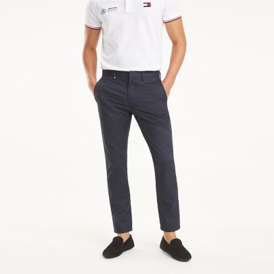 tommy hilfiger straight fit chinos