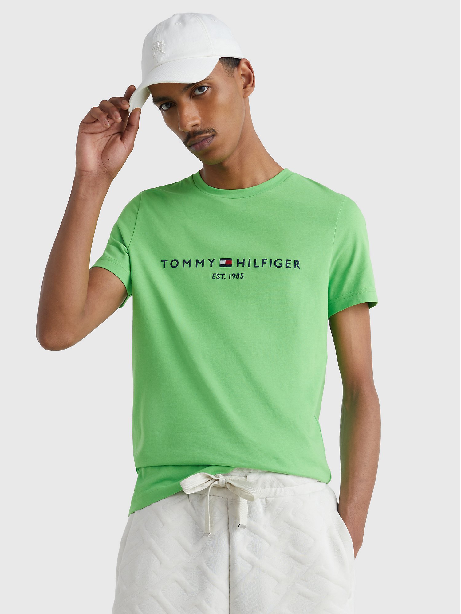 fjols Omvendt boks Slim Fit Tommy Logo T-Shirt | Tommy Hilfiger