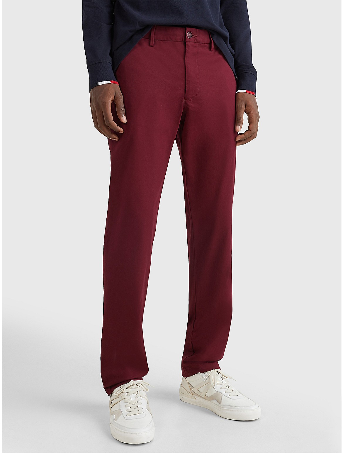Tommy Hilfiger Denton Straight Fit 1985 Solid Chino In Deep Rouge