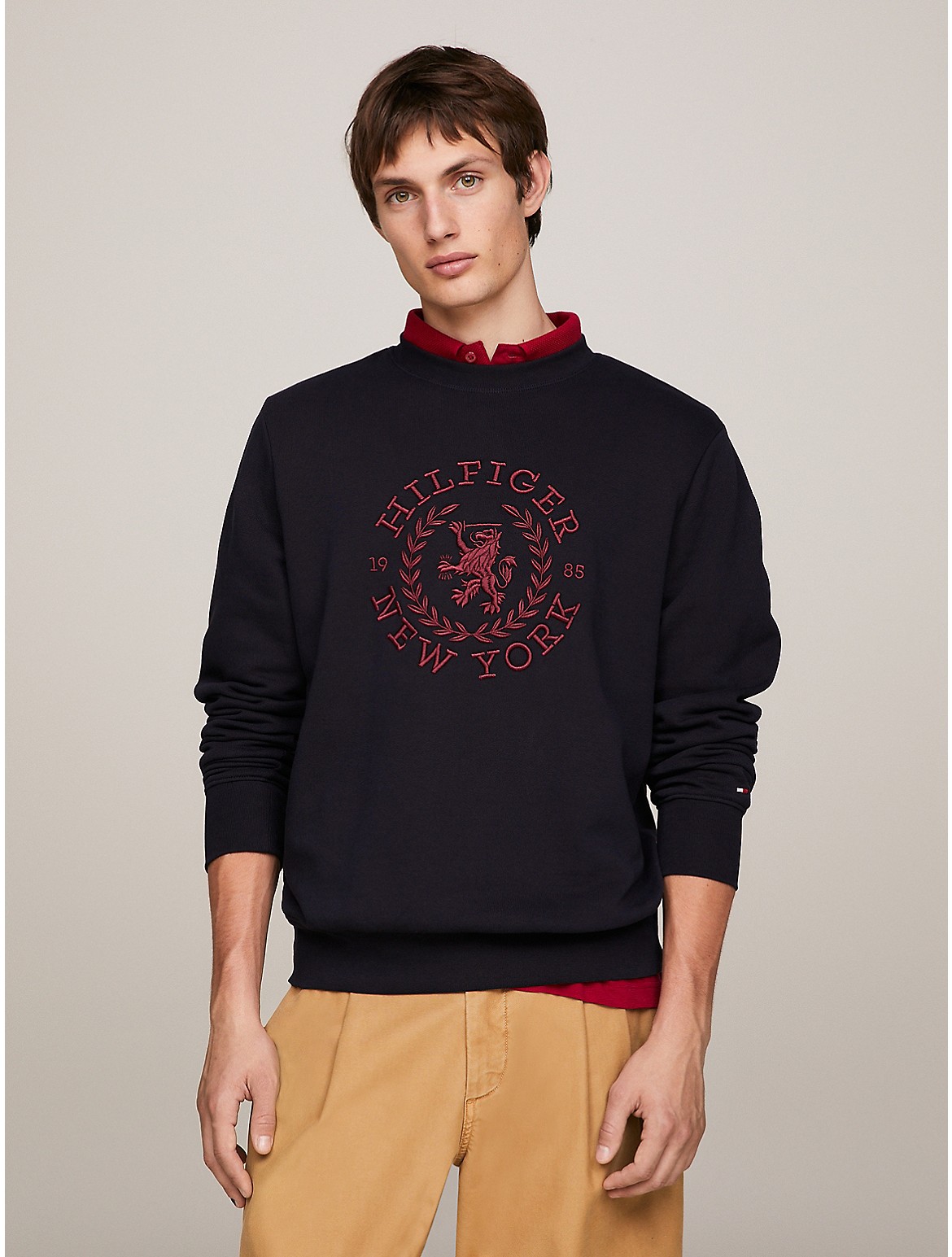 Tommy Hilfiger Embroidered Heritage Logo Sweatshirt In Navy