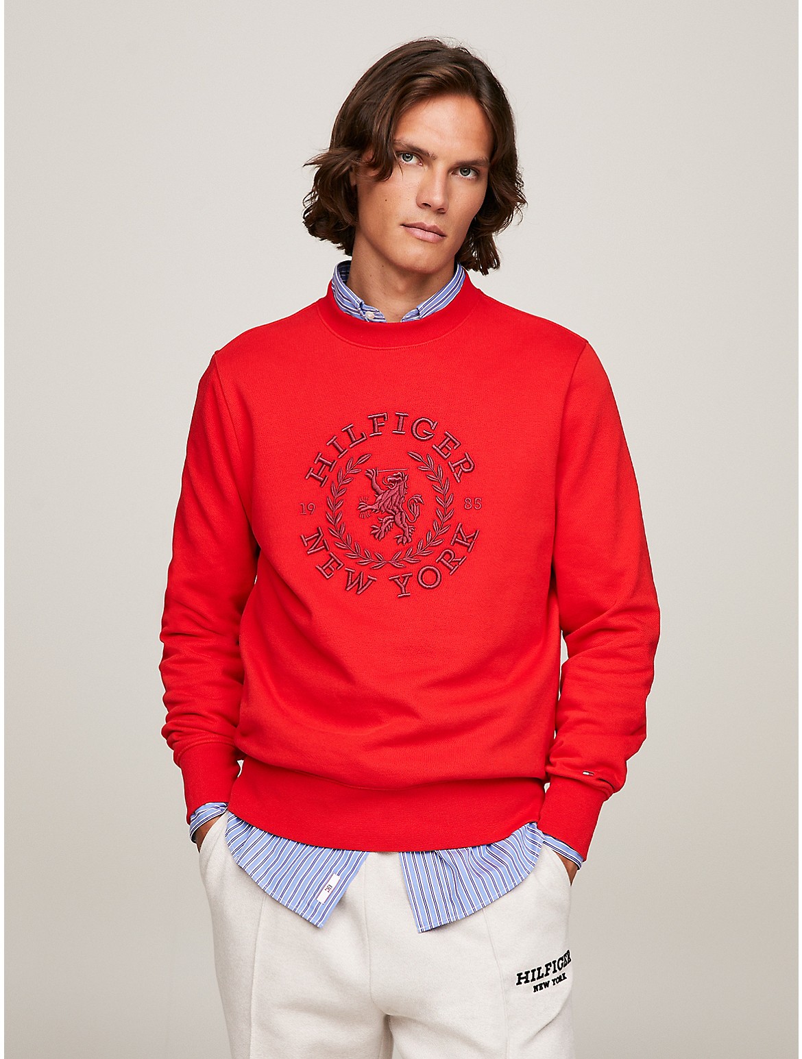 Tommy Hilfiger Embroidered Heritage Logo Sweatshirt In Fierce Red