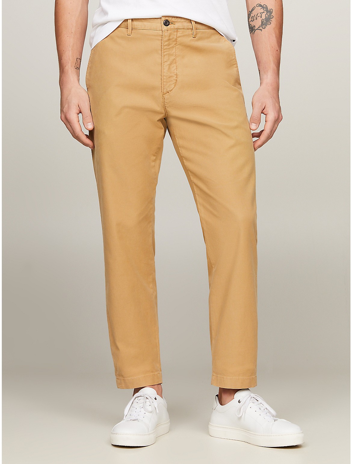 Tommy Hilfiger Men's Harlem Relaxed Tapered Fit Chino