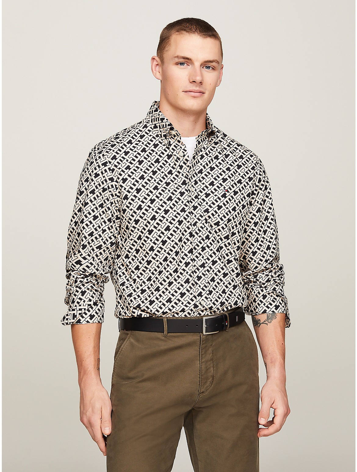 Tommy Hilfiger Men's Regular Fit Allover TH Poplin Shirt