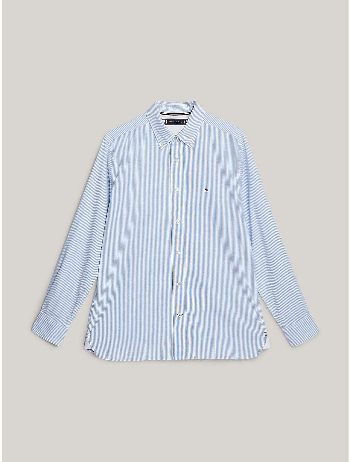 Shop Tommy Hilfiger Regular Fit 1985 Thflex Shirt In Copenhagen Blue / White