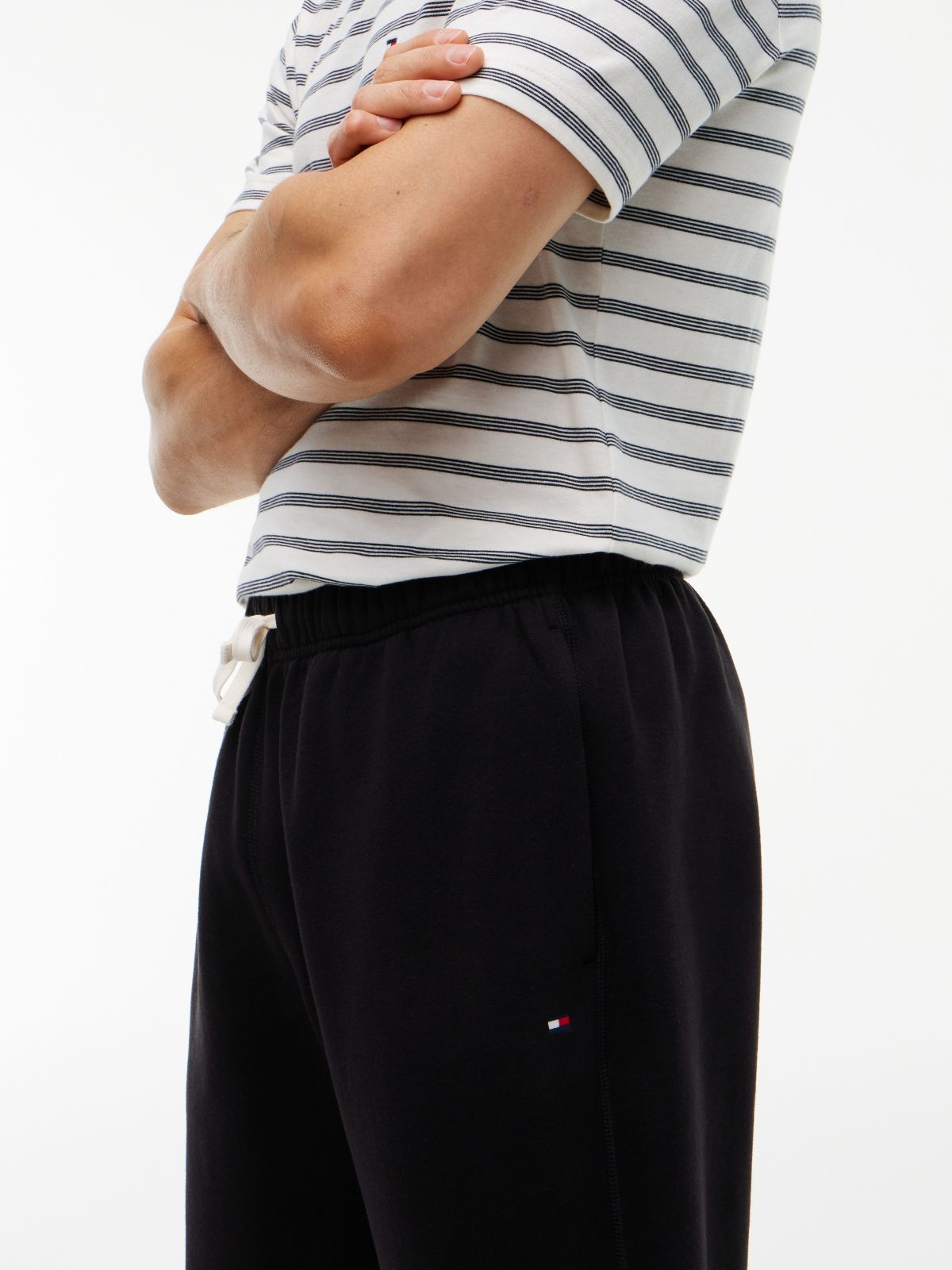 Solid Fleece Jogger — Black