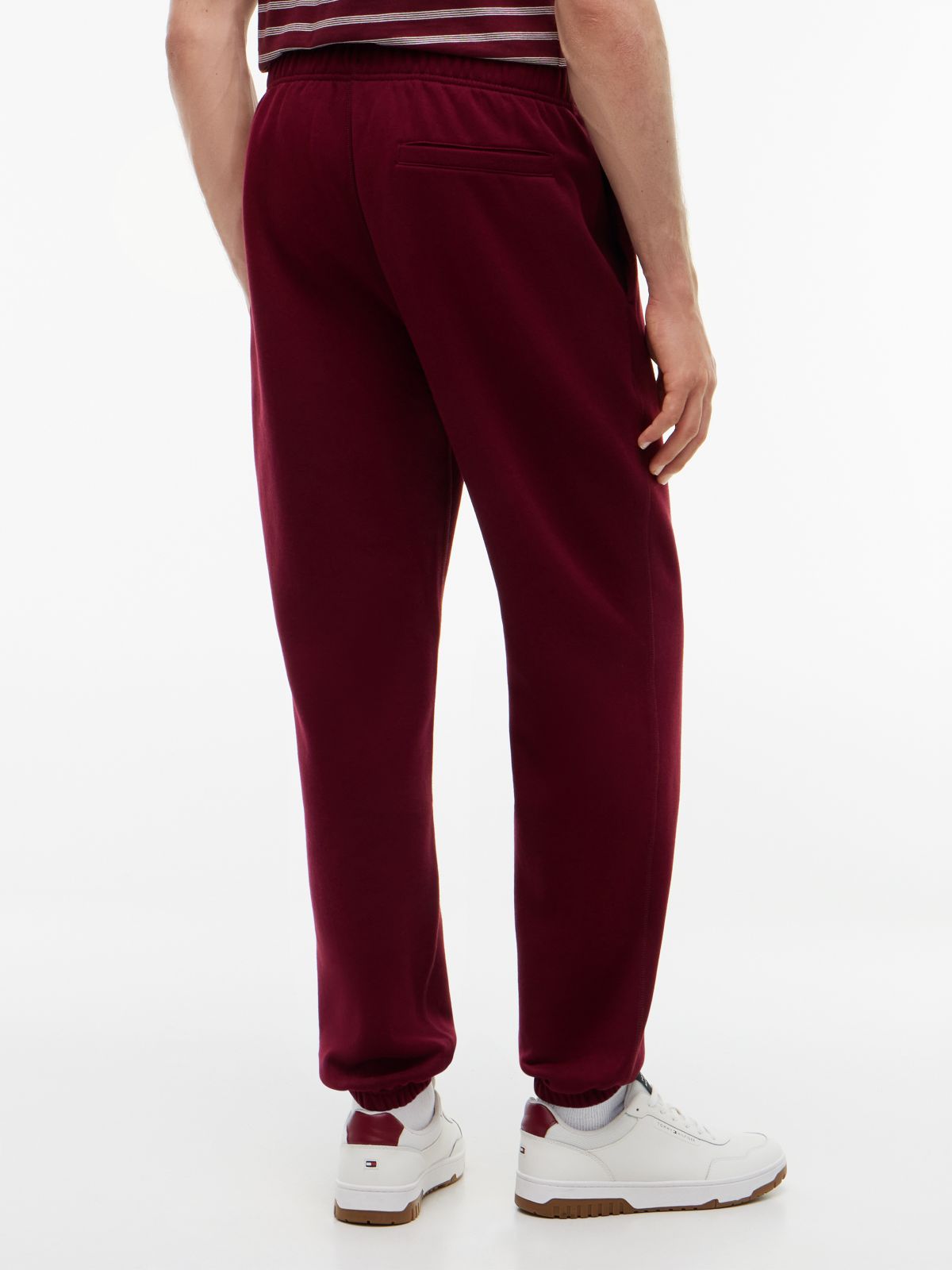 Solid Fleece Jogger — Burgundy