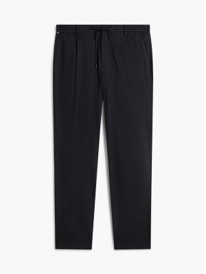 Мужские брюки Tommy Hilfiger Relaxed Tapered Tech Pant — фото 5