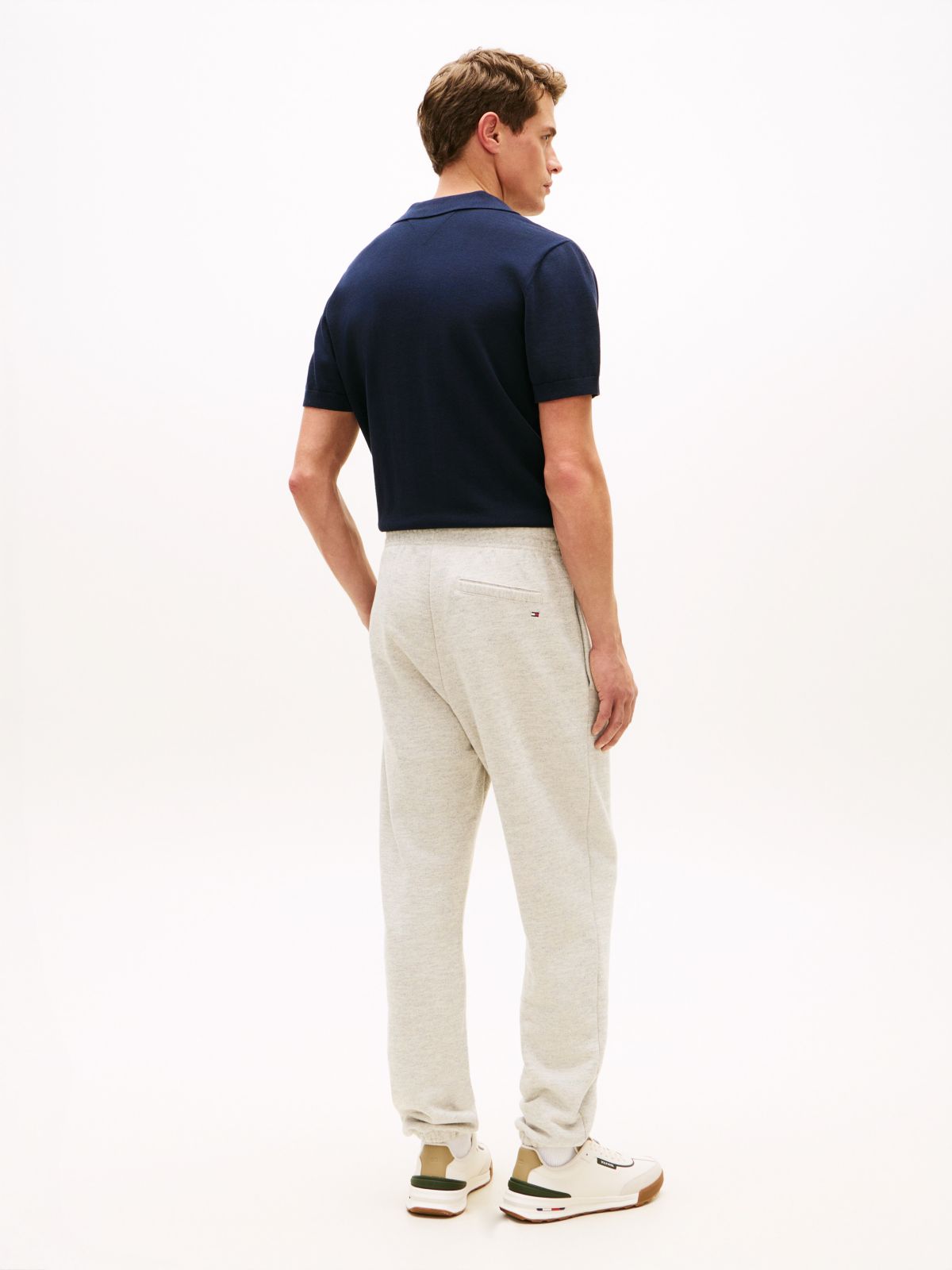 Hilfiger Crest Logo Heathered Sweatpant — Light Grey Marbled Heather
