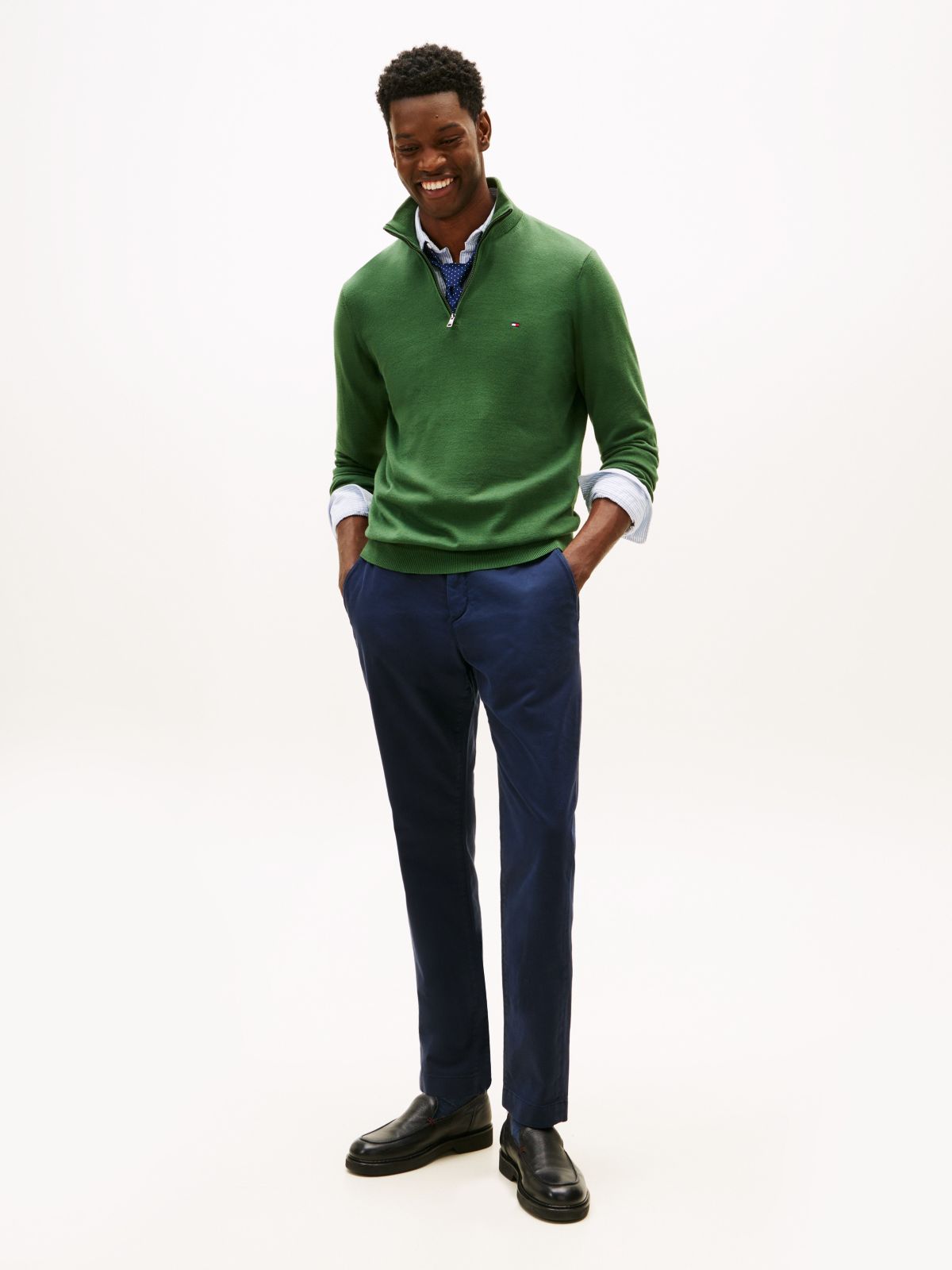 Garment-Dyed Relaxed Tapered Knit Pant — Navy