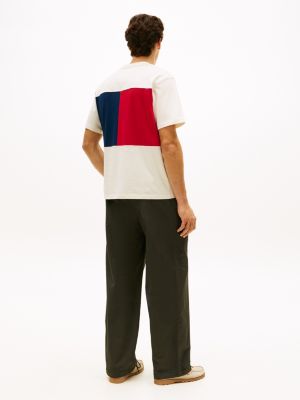 Мужские футболки Tommy Hilfiger Relaxed Fit Back Flag Logo T-Shirt — фото 4