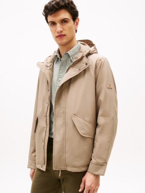 Мужские куртки Tommy Hilfiger Water-Repellent Packable Hooded Jacket