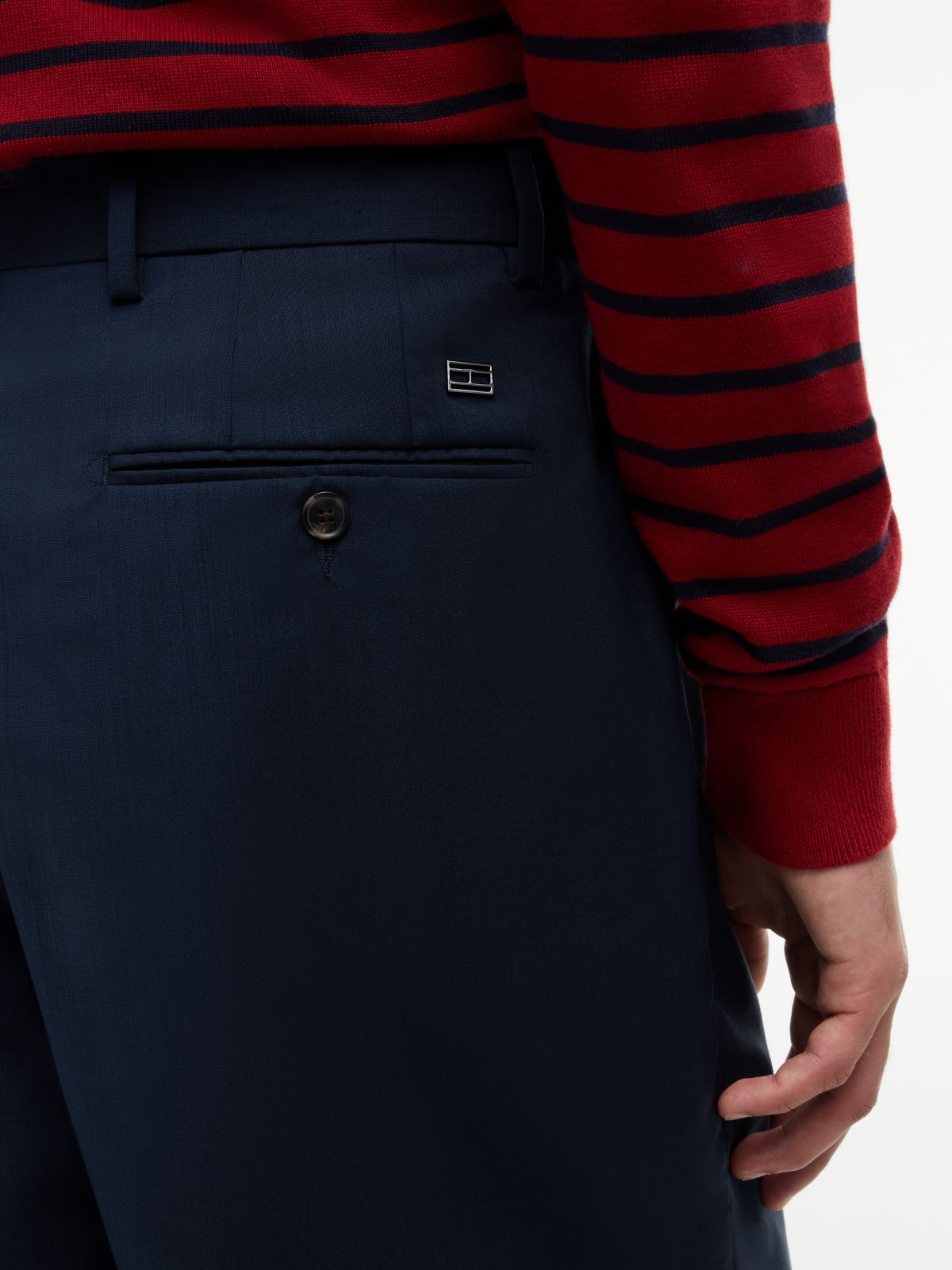 New York Label Pleated Wool Chino Short — Navy