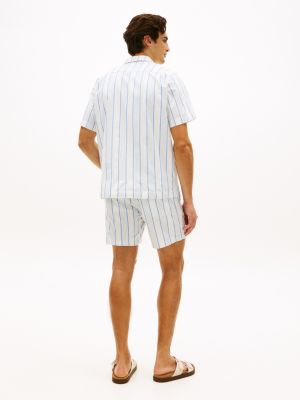 Мужские рубашки Tommy Hilfiger Regular Fit Striped Dobby Camp Shirt — фото 4