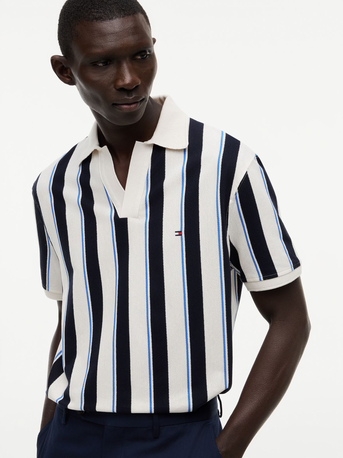 Classic Fit Open Placket Crepe Polo — Ivory Petal/Navy