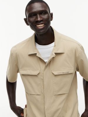 Мужская рубашка Tommy Hilfiger Relaxed Fit Utility Tech, цвет: Хаки — фото 3