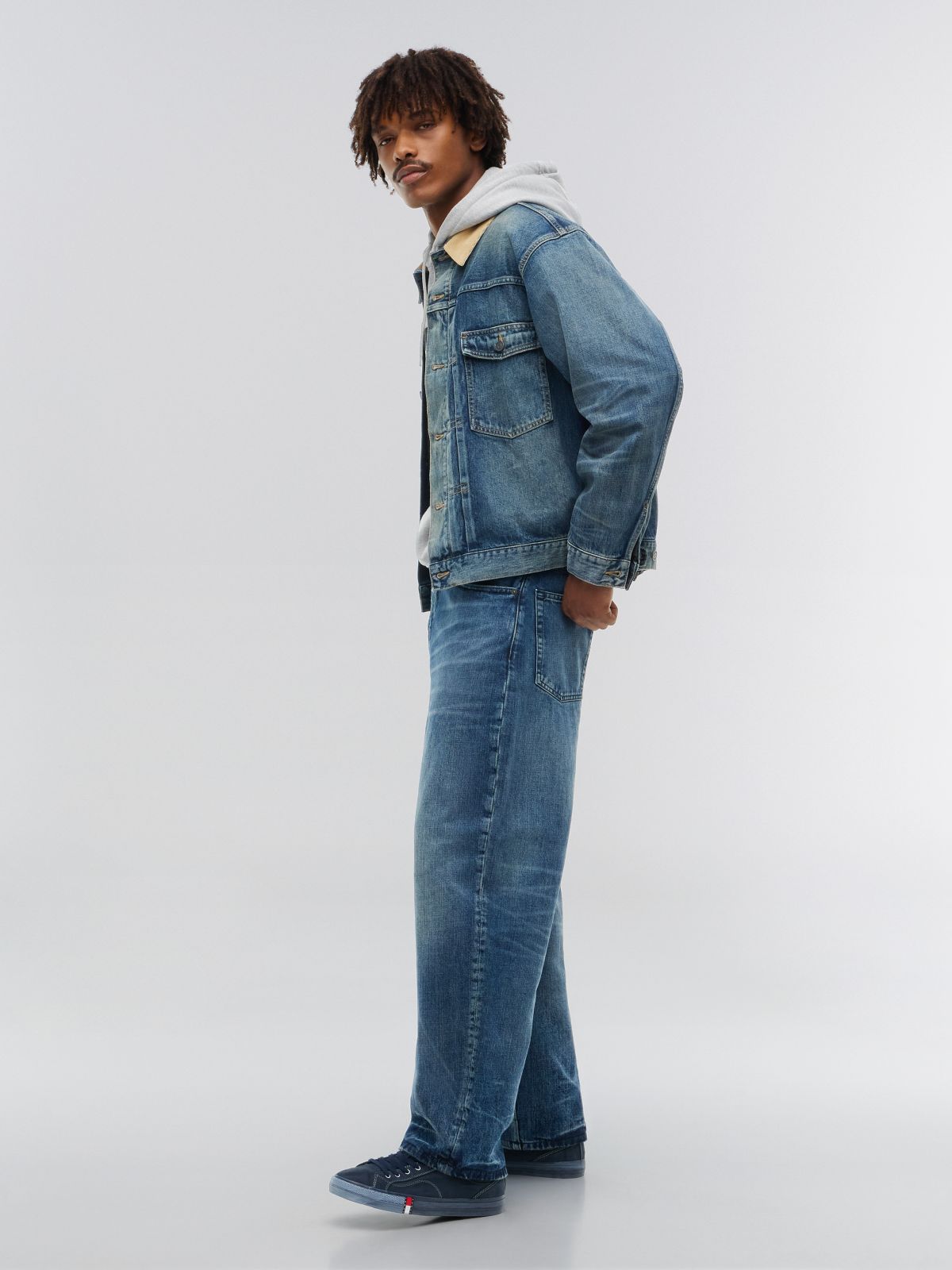 Tommy Hilfiger x FRGMT Relaxed Jean — Mid Wash Denim