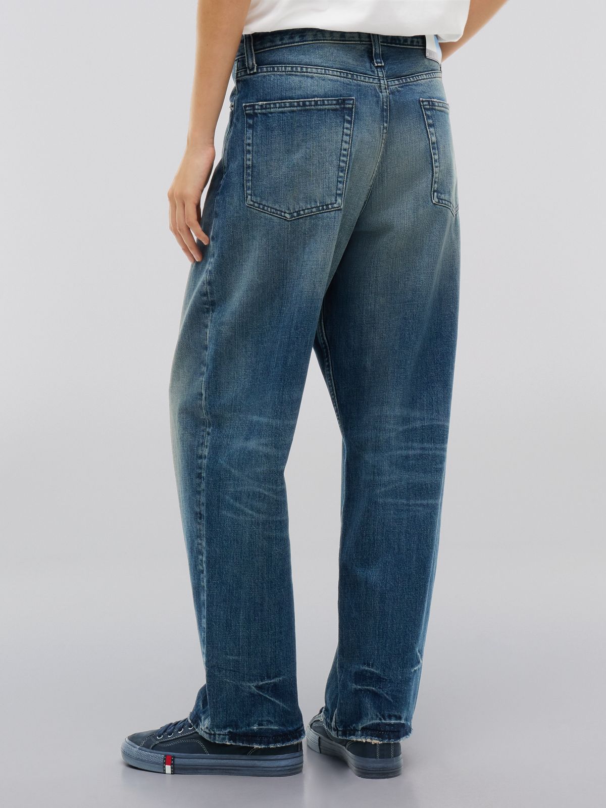 Tommy Hilfiger x FRGMT Relaxed Jean — Mid Wash Denim
