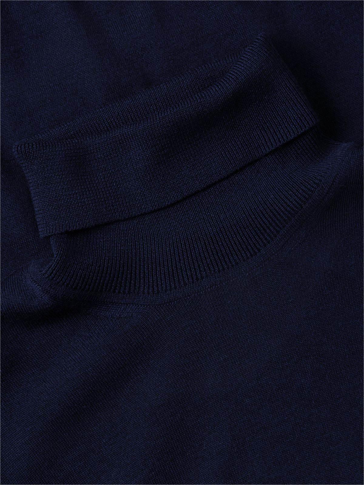 New York Label Wool Turtleneck — Navy Blue