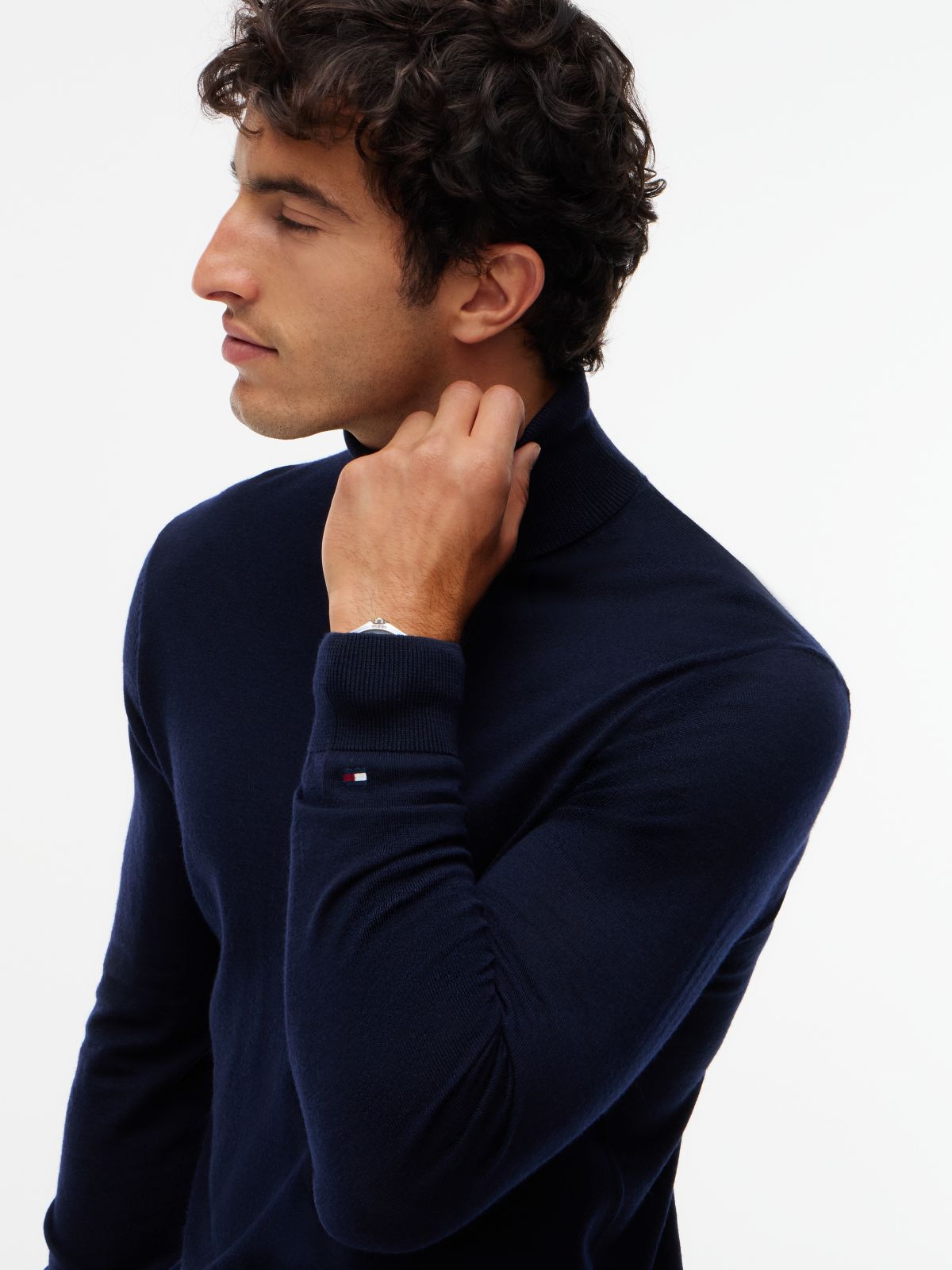 New York Label Wool Turtleneck — Navy Blue