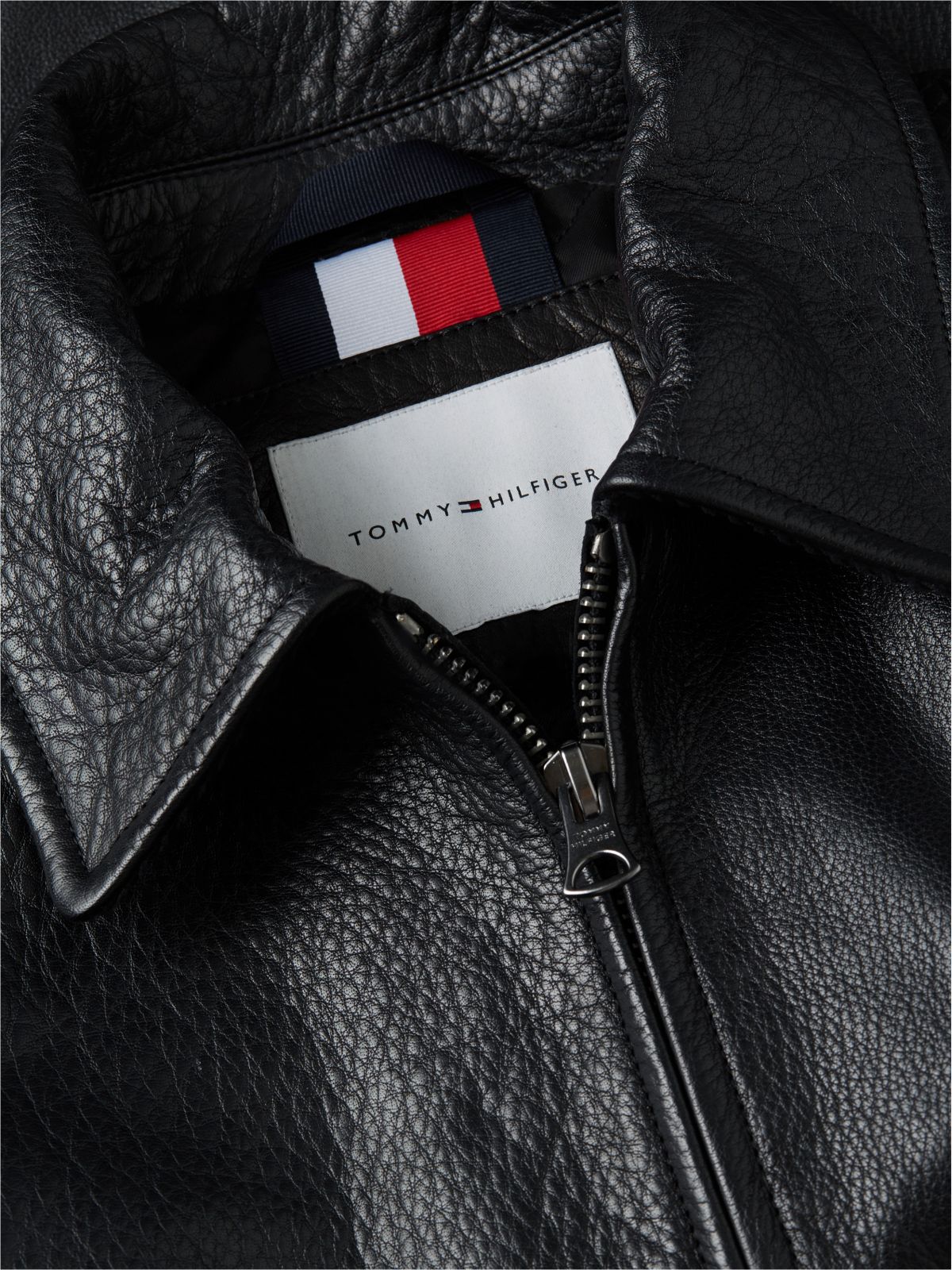 Relaxed Classic Leather Jacket — Black
