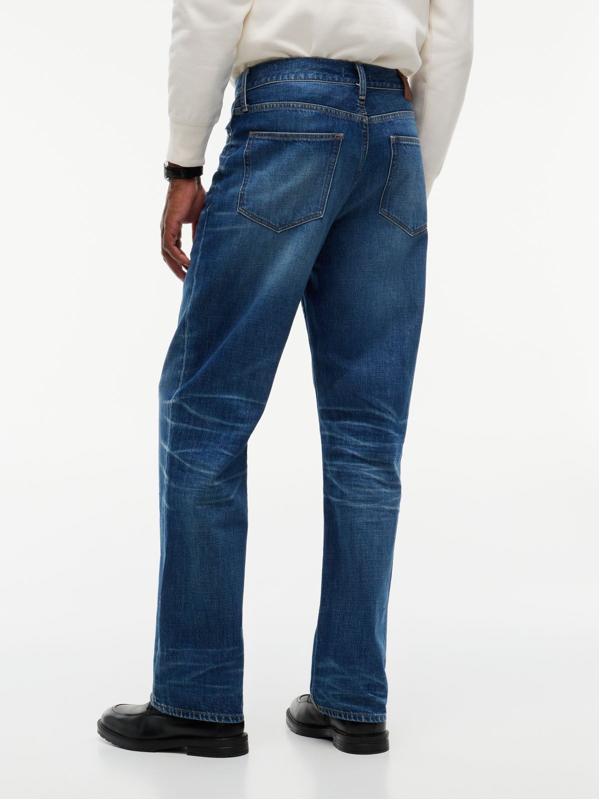 Distressed Relaxed Straight Jean — Bill Indigo