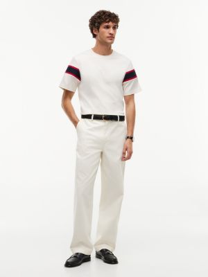 Мужская футболка Tommy Hilfiger Varsity Stripe Interlock, цвет: Слоновая кость — фото 2