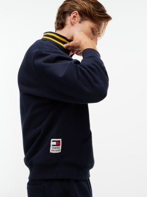 Мужская толстовка Tommy Hilfiger Embroidered Logo Quarter-Zip, цвет: Тёмно-синий — фото 3