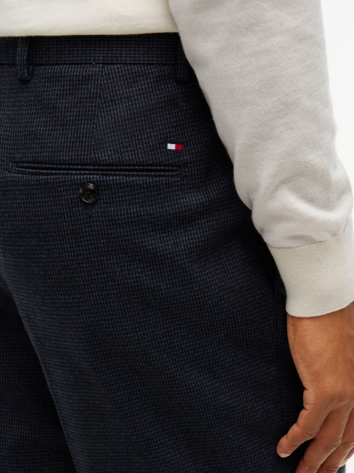 New York Label Houndstooth Tapered Pant — Navy Blue