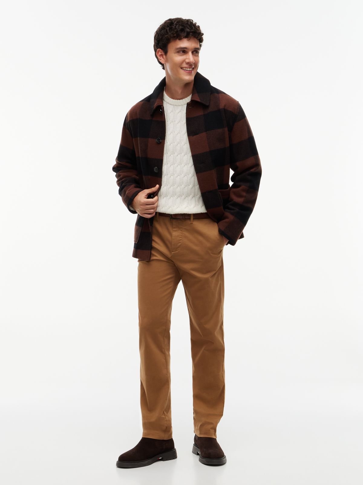 Crest Logo Cable Knit Wool-Blend Sweater — Ivory Petal