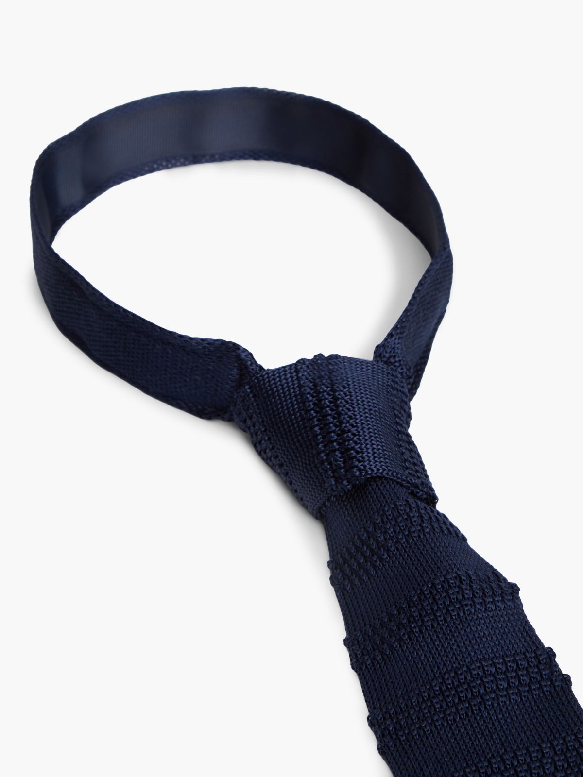 Striped Knit Silk Tie — Navy Blue