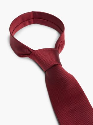 Мужской галстук Tommy Hilfiger Solid Silk Tie, цвет: Бордовый — фото 3