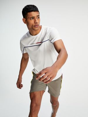 tommy hilfiger shorts and t shirt