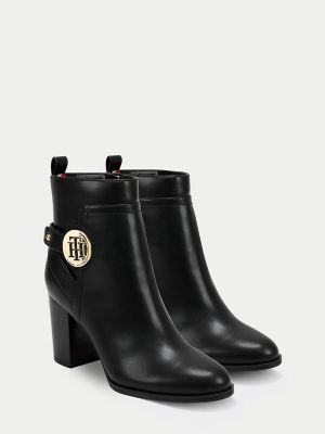 black boots tommy hilfiger