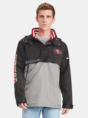 tommy hilfiger wind breaker