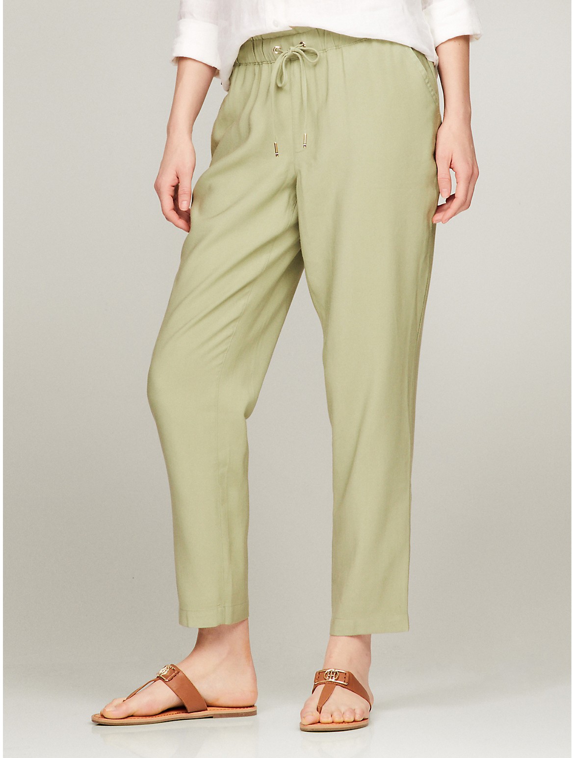 Shop Tommy Hilfiger Tapered Drawstring Pant In Charlotte Green