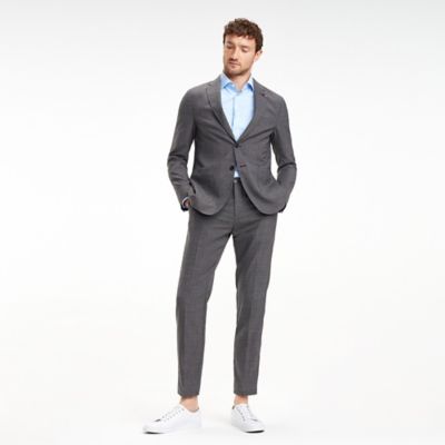 tommy hilfiger the flex suit