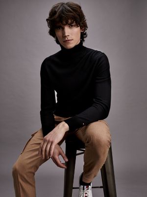 tommy hilfiger black turtleneck