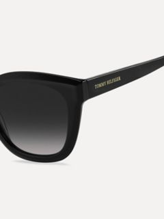 Cat Eye Sunglasses — Black 3