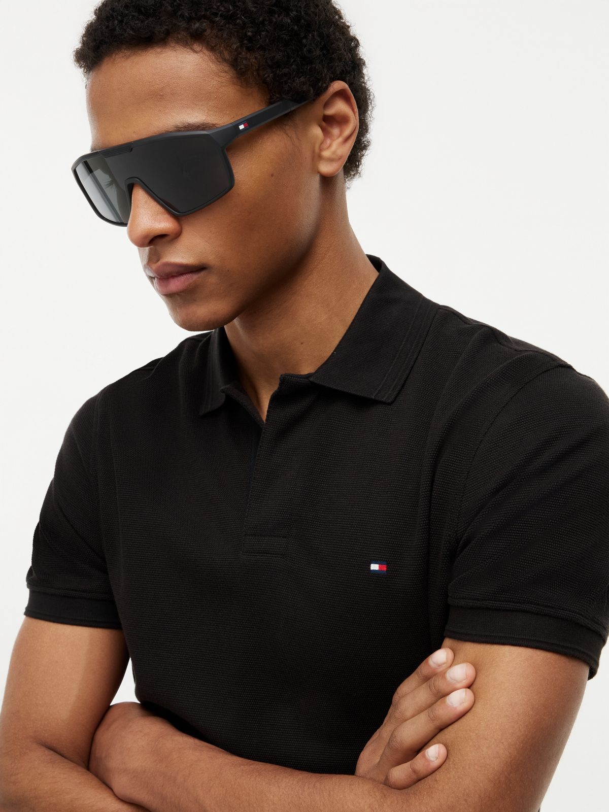 Oversized Mask Frame Sunglasses — Matte Black