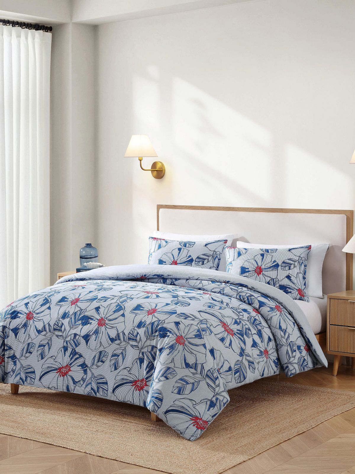 Tropical Print Comforter Set — Dream Blue