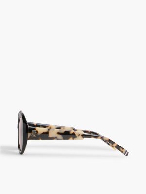 Женские солнцезащитные очки Tommy Hilfiger Bold Round Frame Acetate Sunglasses, цвет: Чёрный — фото 2