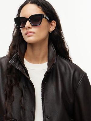 Женские солнцезащитные очки Tommy Hilfiger Bold Butterfly Frame Sunglasses, цвет: Чёрный — фото 3