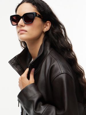 Женские солнцезащитные очки Tommy Hilfiger Bold Butterfly Frame Sunglasses, цвет: Черепаховый — фото 3