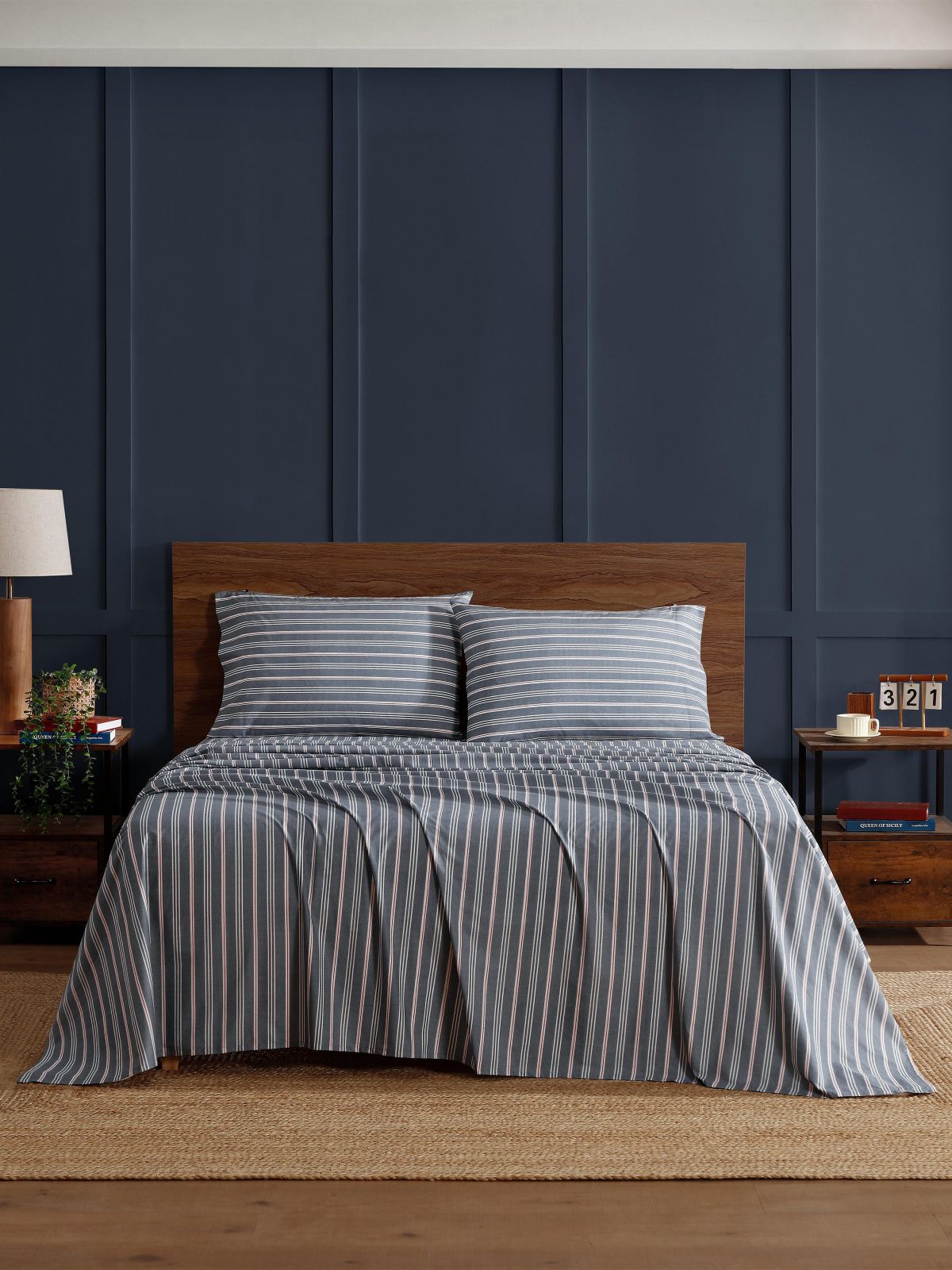 Grey Striped Sheet Set — Deep Blue / Classic Red