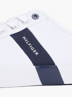 Canvas Low-Top Sneaker — White/Navy 6