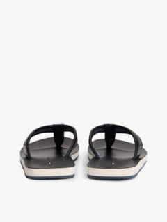 Classic Flip Flop — Black 4