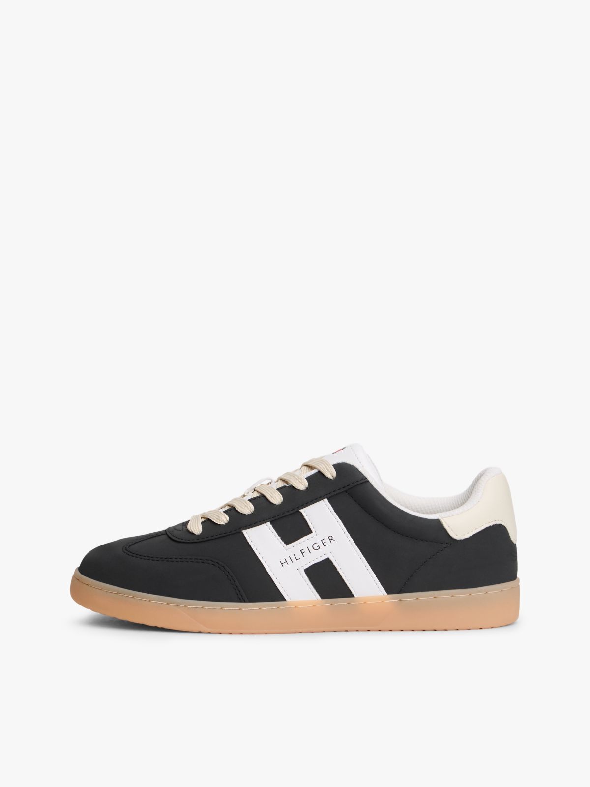 Hilfiger Logo Skater Sneaker — Black