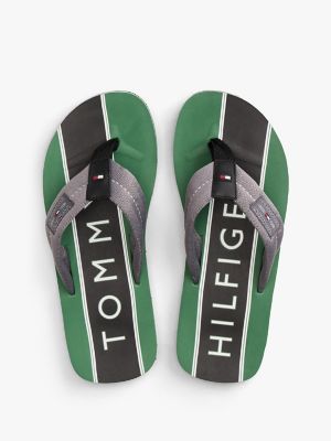 Мужские сандалии Tommy Hilfiger Logo Patch Flip-Flop, цвет: Средний серый — фото 3
