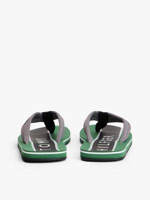 Мужские сандалии Tommy Hilfiger Logo Patch Flip-Flop, цвет: Средний серый — фото 4